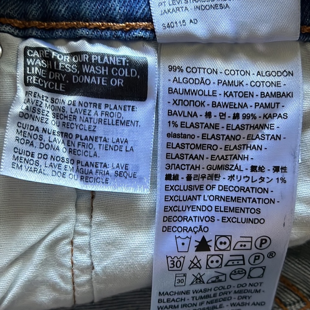 NWOT Levi’s 501 High Rise Shorts - Picture 12 of 13